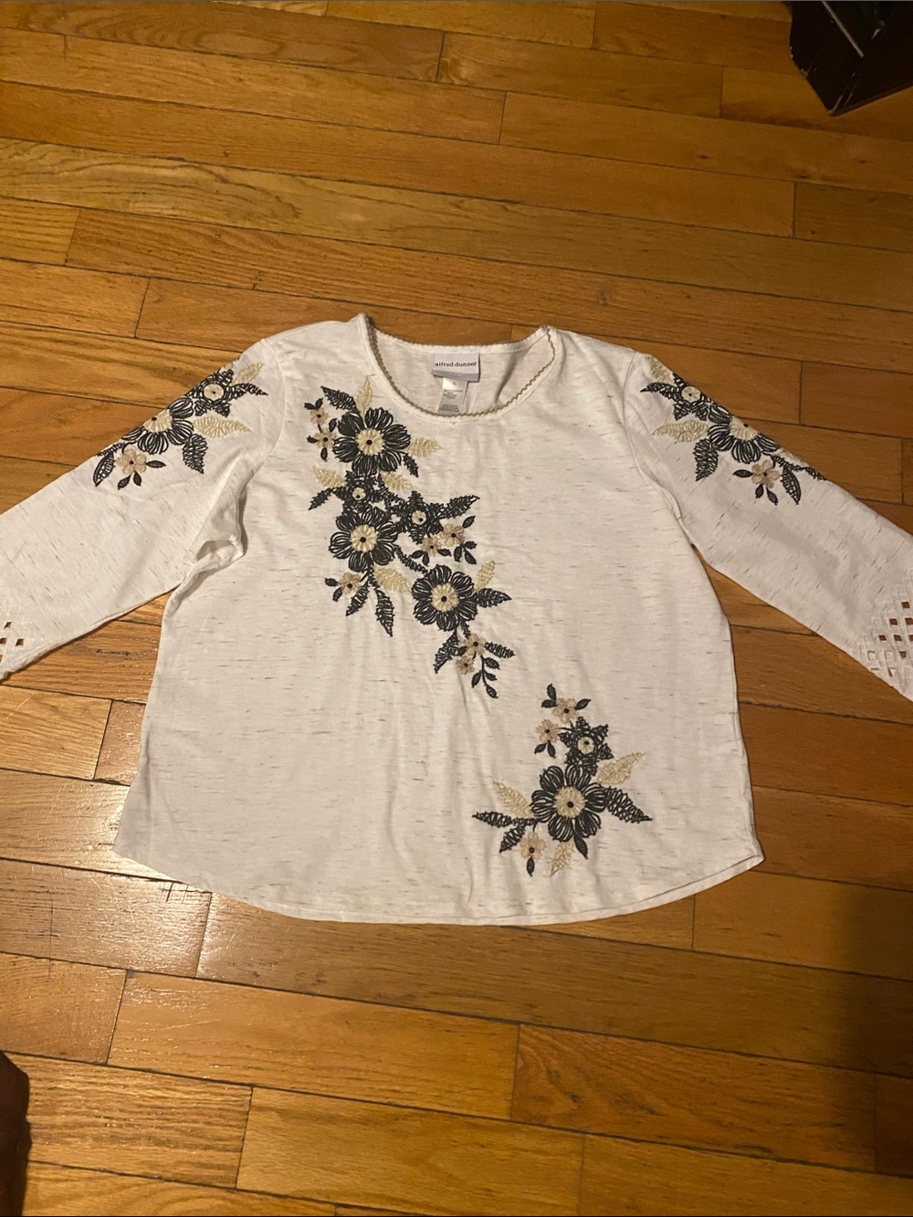 Alfred Dunner White Long-Sleeve Top with Navy and Gold Floral Embroidery